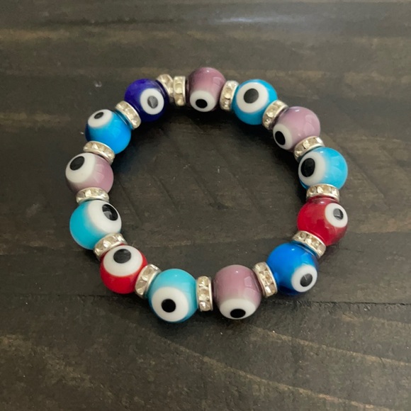 Evil Eye stretch bracelet with rhinestones - Picture 4 of 4